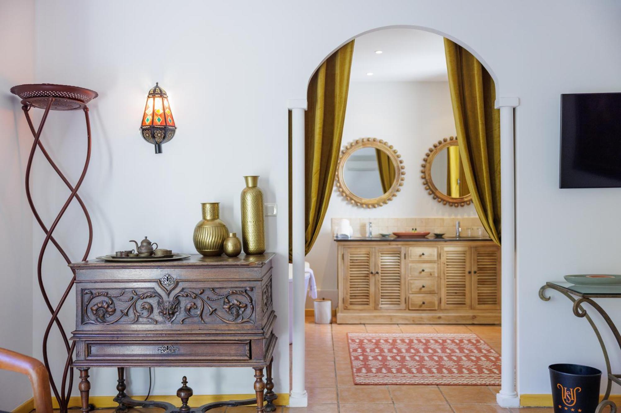 Hotel La Villa Sainte Valerie Adults Only Juan-les-Pins Luaran gambar